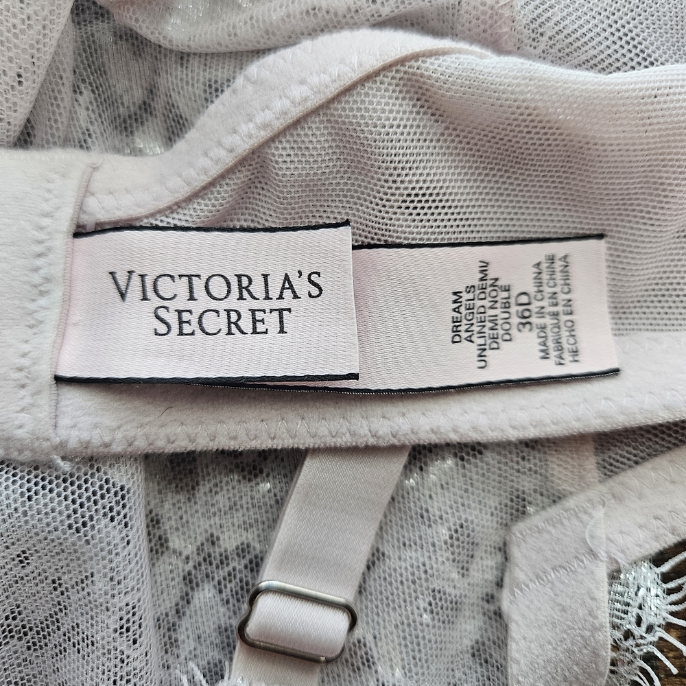 Victoria's Secret Dream Angels Pink & Silver Metallic Unlined High Neck Demi Bra - Picture 5 of 5